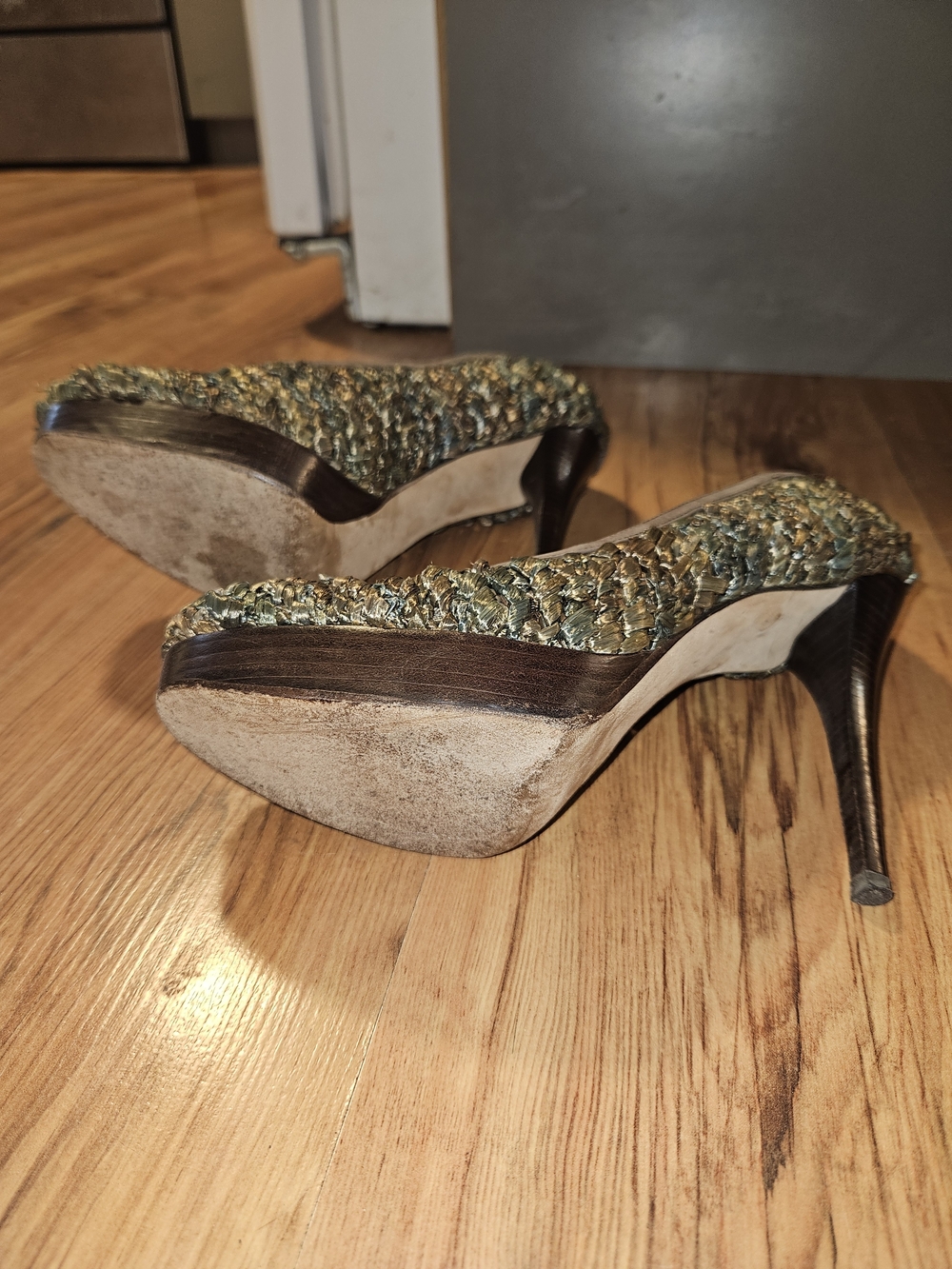 Stuart Weitzman Swoon Platforms - Picture 3 of 5
